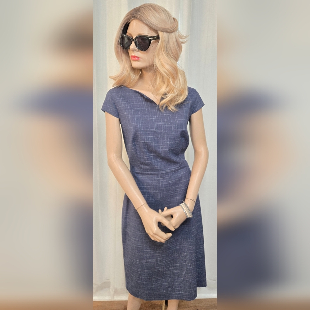 Ann Taylor Navy Plaid Cap-Sleeve Midi Dress.  Pristine Condition.